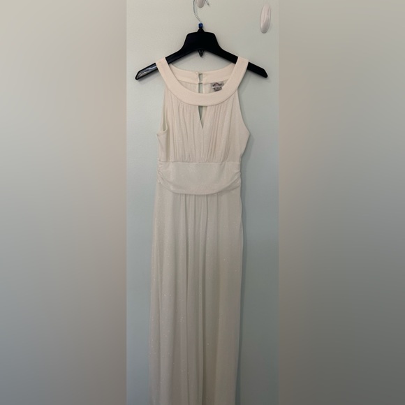 Sparkly white dress - Picture 10 of 10